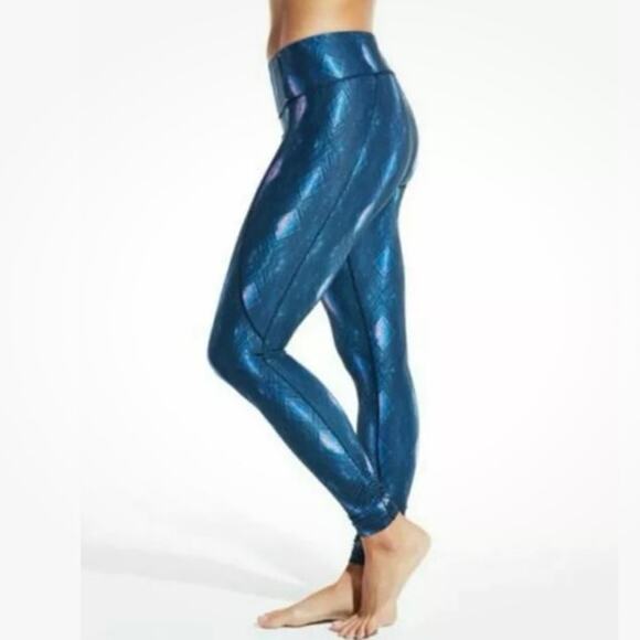Calia by Carrie Underwood Printed Ruched Ankle Workout Leggings Size M Athletic - Picture 3 of 12